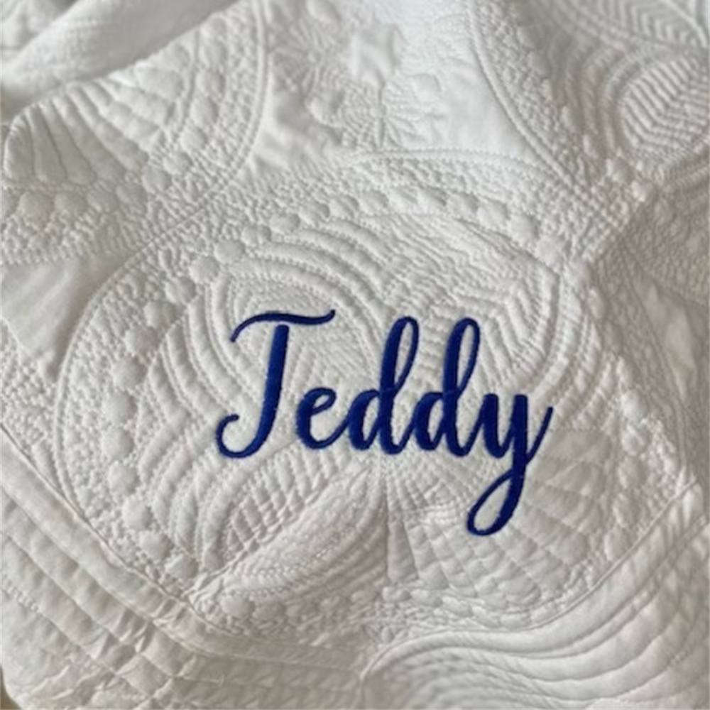 Édredons avec nom brodé pour b - Baby Boy Nursery Quilt avis et prix